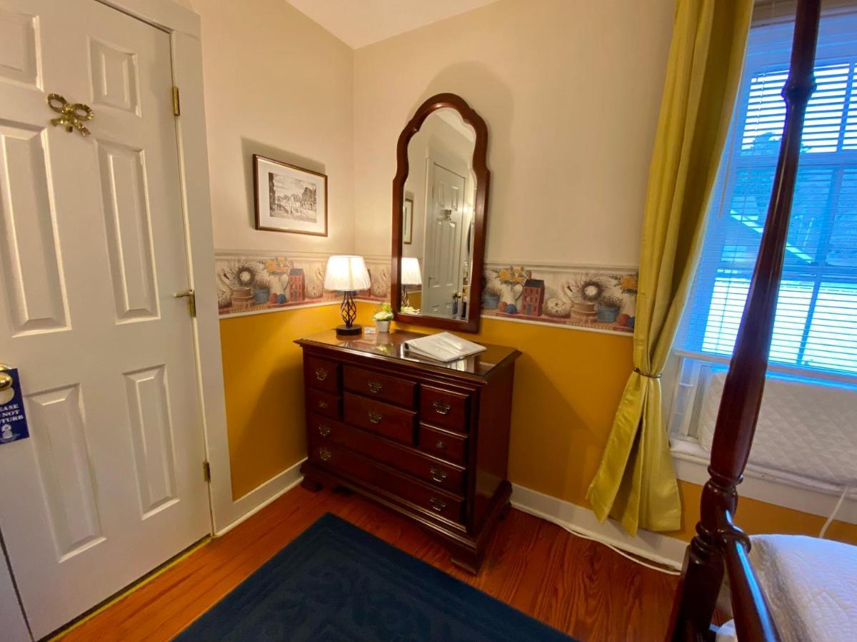 Burnsville Terrell House B&B المظهر الخارجي الصورة